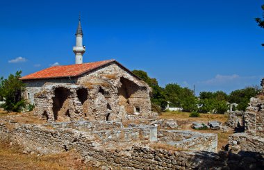 Özbek Han Camii