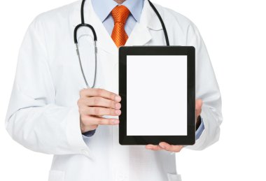 Doktor holding boş dijital tablet