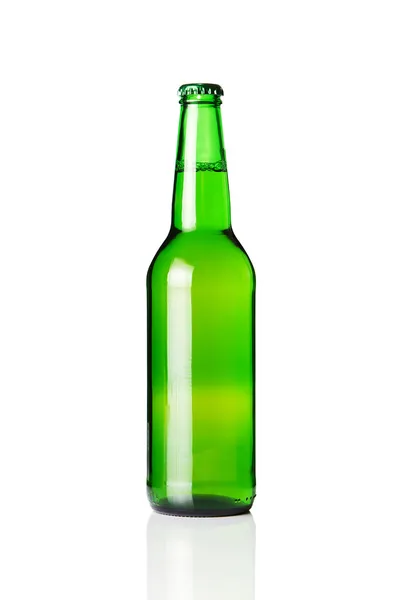 Frasco de cerveja verde — Fotografia de Stock