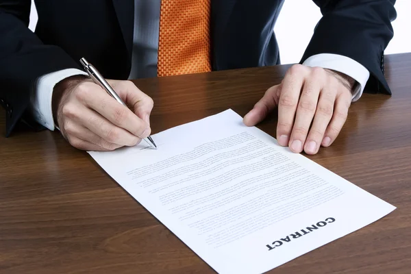 Підписання контракту — стокове фото