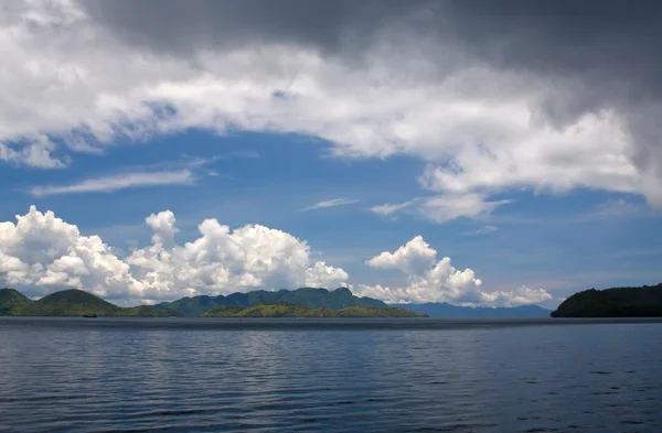 Nubes mar tierra filipinas lanscape —  Fotos de Stock