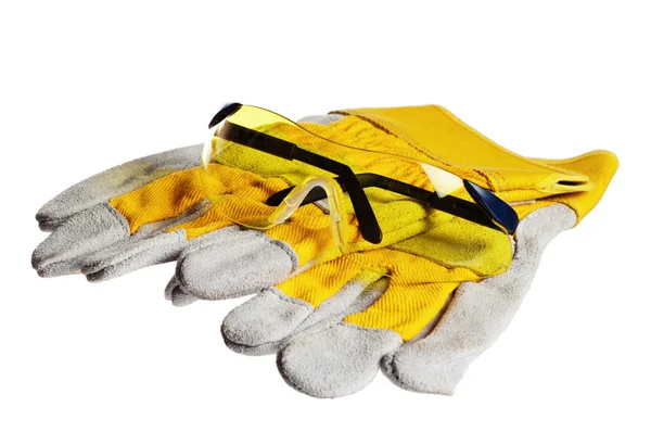 Žlutá pracovní ochranné brýle a rukavice, izolované na bílém — Stock fotografie