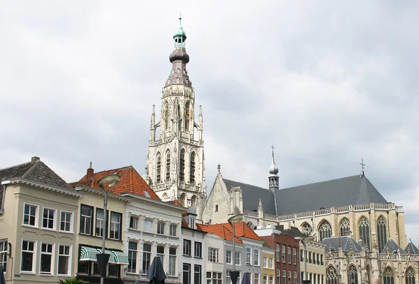 Kyrkan i breda i provinsen brabant, Nederländerna — Stockfoto