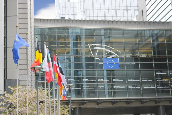 Construção do Parlamento Europeu em Bruxelas — Fotografia de Stock