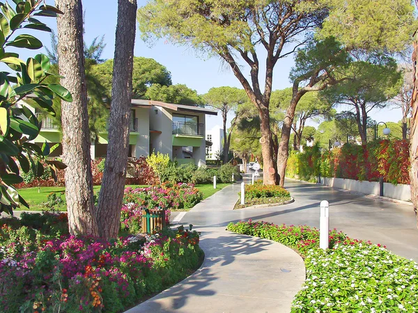 Luxusní hotel garden — Stock fotografie