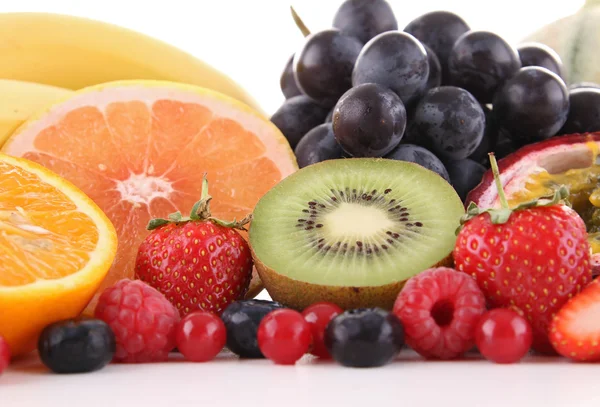 Асорті з фруктами — стокове фото