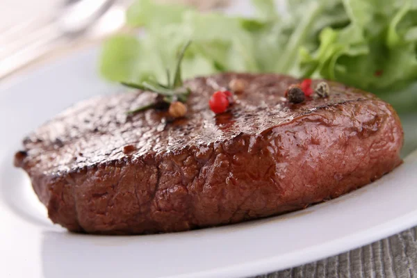 Grilovaný biftek — Stock fotografie
