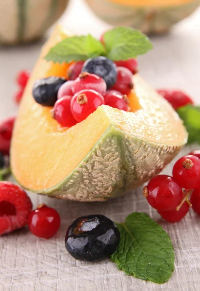 甜瓜和浆果果实 — 图库照片