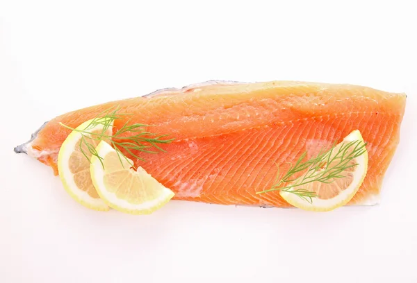 Ikan forel filet terisolasi — Stok Foto