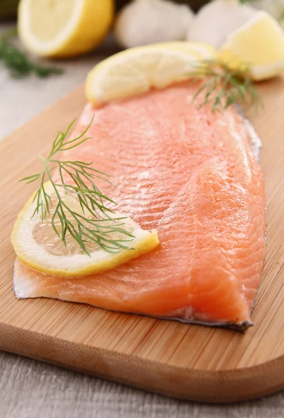 Trout filet and ingredients — Stock Photo, Image
