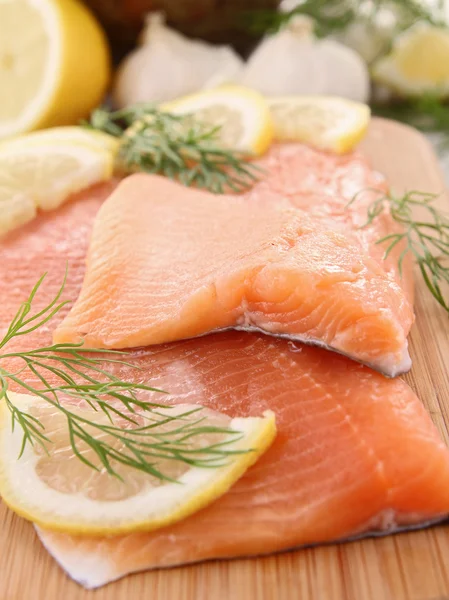 Trout filet and ingredients — Stock Photo, Image