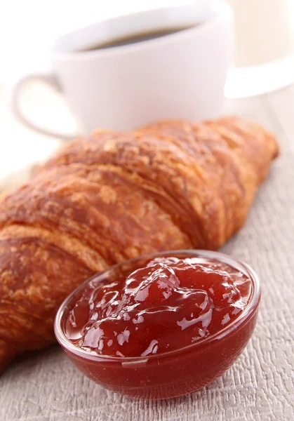 Croissant and jam — Stock Photo, Image