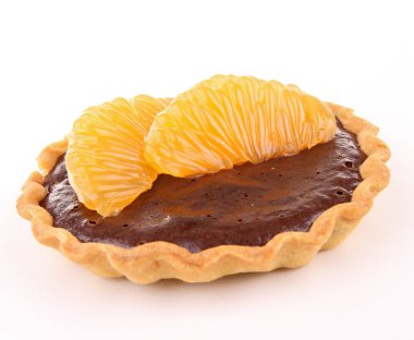 yalıtılmış turuncu ve çikolatalı tart