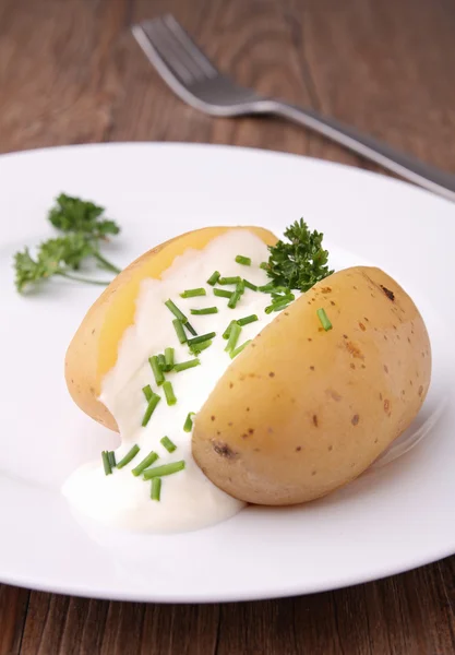Ofenkartoffel mit Sahne — Stockfoto