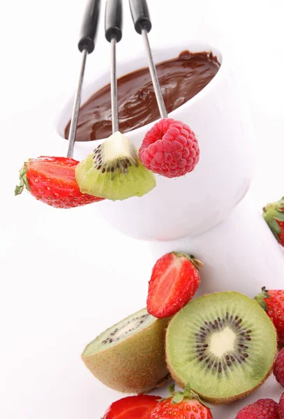 Fondue czekoladowe na biały — Zdjęcie stockowe