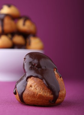 profiterol