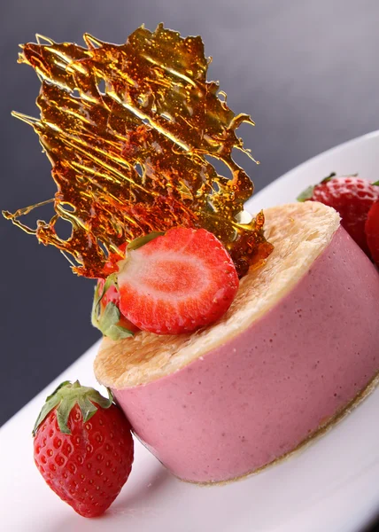 Клубничный десерт — стоковое фото