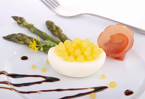 계란 및 아스파라거스 — 스톡 사진