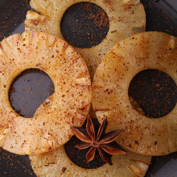 Carpaccio van gekookte ananas — Stockfoto
