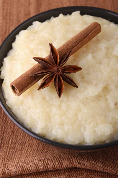 Pudim de arroz com canela — Fotografia de Stock