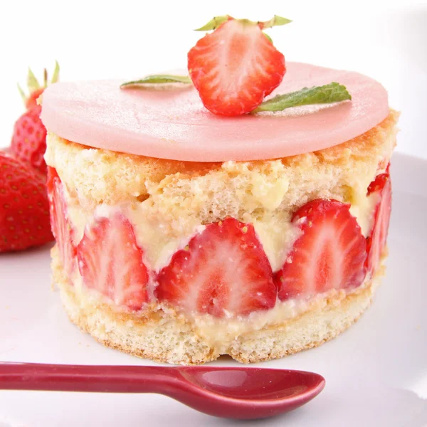 Gâteau gourmand aux fraises — Photo
