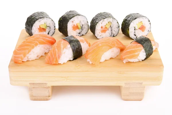 Sushi na białym tle biały — Zdjęcie stockowe