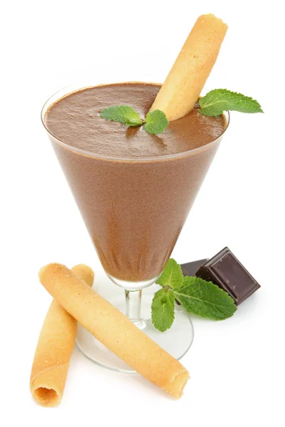 Mousse de chocolate isolado — Fotografia de Stock