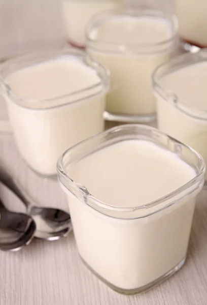 Yogur fresco —  Fotos de Stock