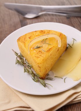 pişmiş polenta