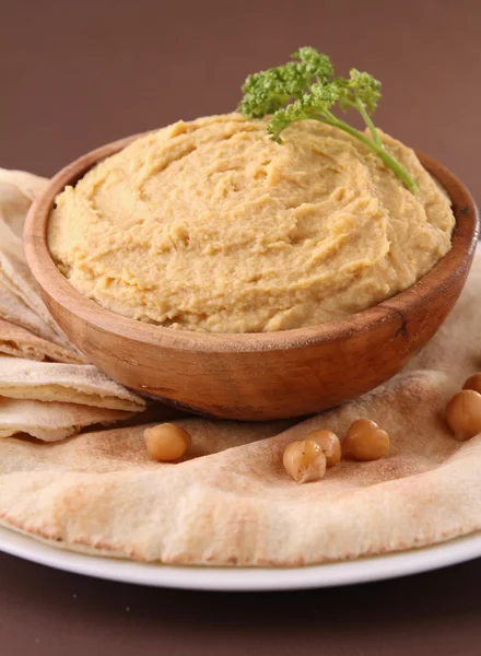 Hummus e pão pita — Fotografia de Stock
