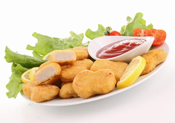 Teller mit Nuggets und Ketchup — Stockfoto