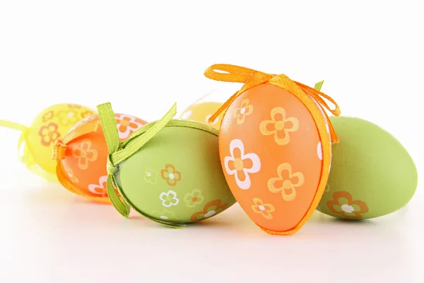 Izole boyalı Paskalya yortusu yumurta — Stok fotoğraf