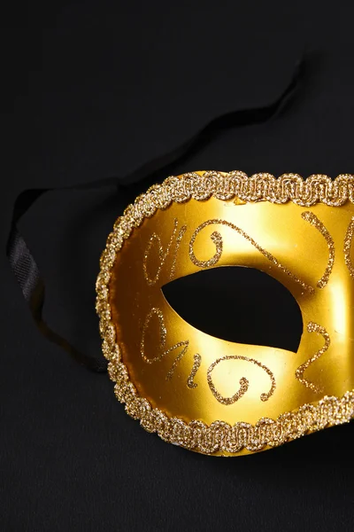 Gold carnival mask — Stock Photo, Image