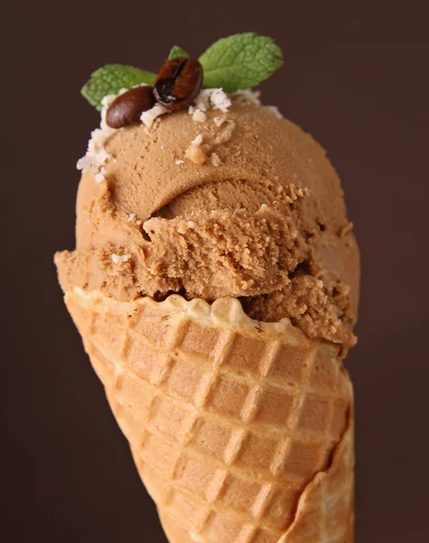 Coffee ice cream in cone — Stock Photo, Image