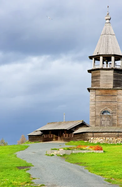 Houten kerken op eiland Kizji — Stockfoto