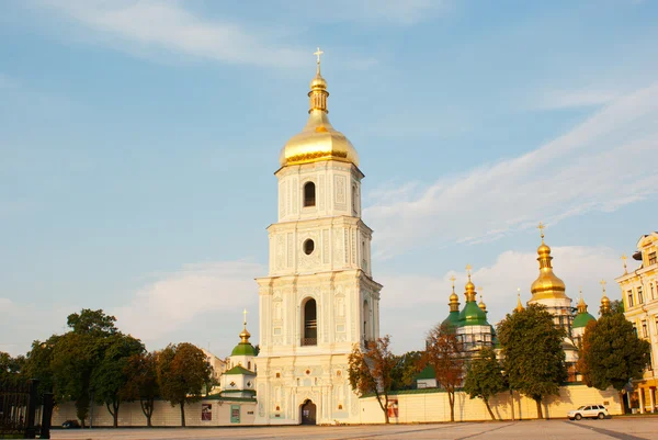 St. sofia kloster i kiev, Ukraina på morgonen — Stockfoto