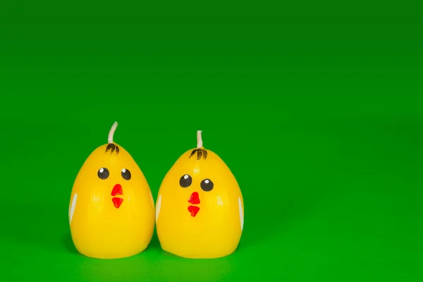 Two yellow chicken candles — Stock Photo, Image