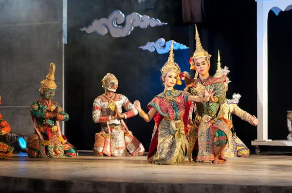Khon tajski kultury teatr tańca Pokaż — Zdjęcie stockowe
