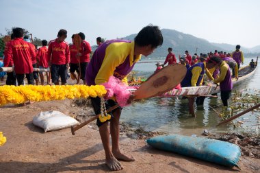 Hua Hin Long Boat Competition 2011 clipart