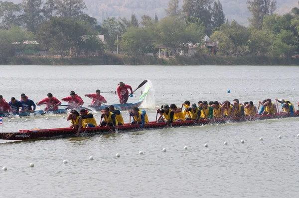ホア ヒンの長いボートの競争 2011 — ストック写真