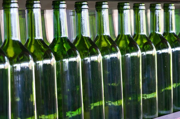 Bottiglie verdi — Foto Stock