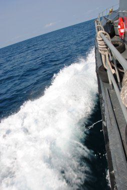 surin ada Milli Park, Tayland Kraliyet Tay Donanması gemi