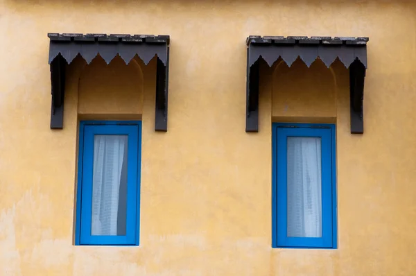 Marockansk stil windows — Stockfoto