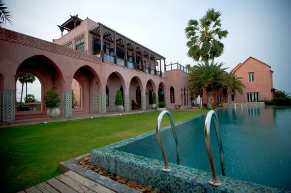 Edificio in stile marocchino — Foto Stock