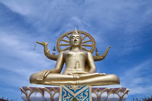 Altın büyük Buda — Stok fotoğraf