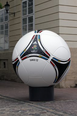 Lviv ana meydanında euro2012 Polonya - Ukrayna, matchball resmi