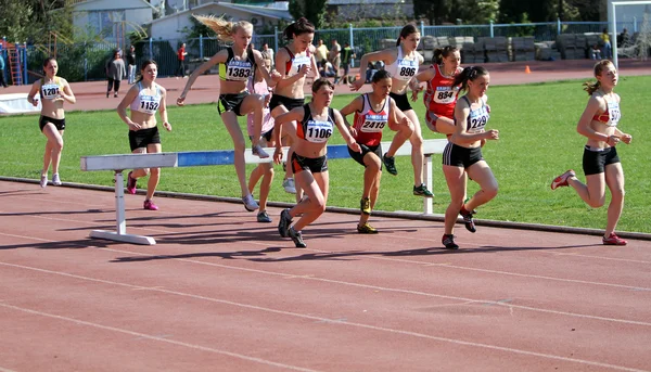 En la carrera de los 2.000 metros — Foto de Stock