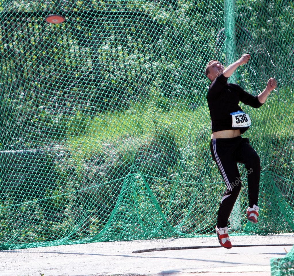 Discus throw competition Stock Editorial Photo © DenysKuvaiev 10668638