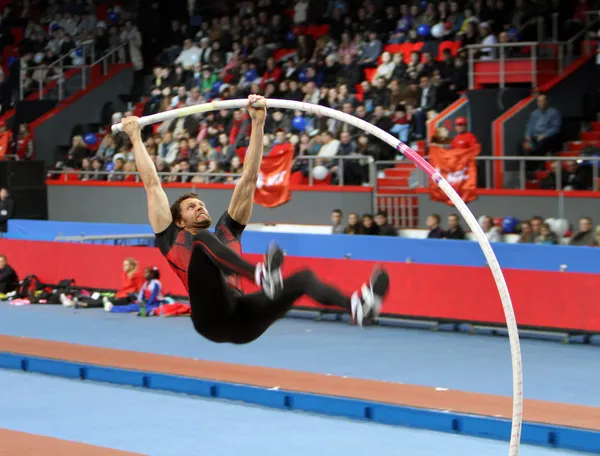 DONETSK, UKRAINE-FEB.11: BRAD WALKER - Чемпион мира по прыжкам с шестом — стоковое фото