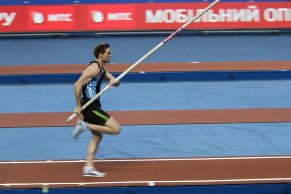 Stock image DONETSK,UKRAINE-FEB.11: Otto Björn wins second place in men's competition with the result 5.82 on Samsung Pole Vault Stars meeting on February 11, 2012 in Donetsk, Ukraine.